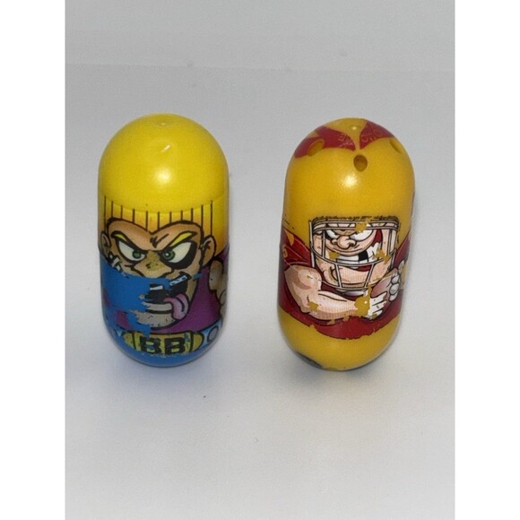 Mighty Beanz Lot of 6 Moose Toys Nurse Lion Football Cat Space Monkey Bruno 2010 - Picture 5 of 6